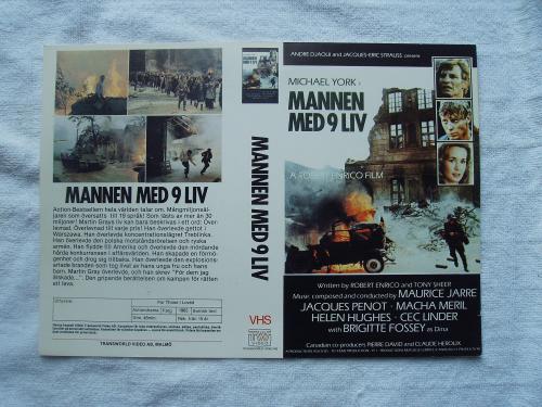 MANNEN MED 9 LIV  (VHS)